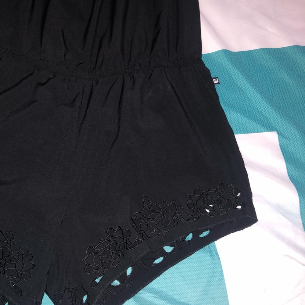 New! Fabletics romper - Picture 3 of 6